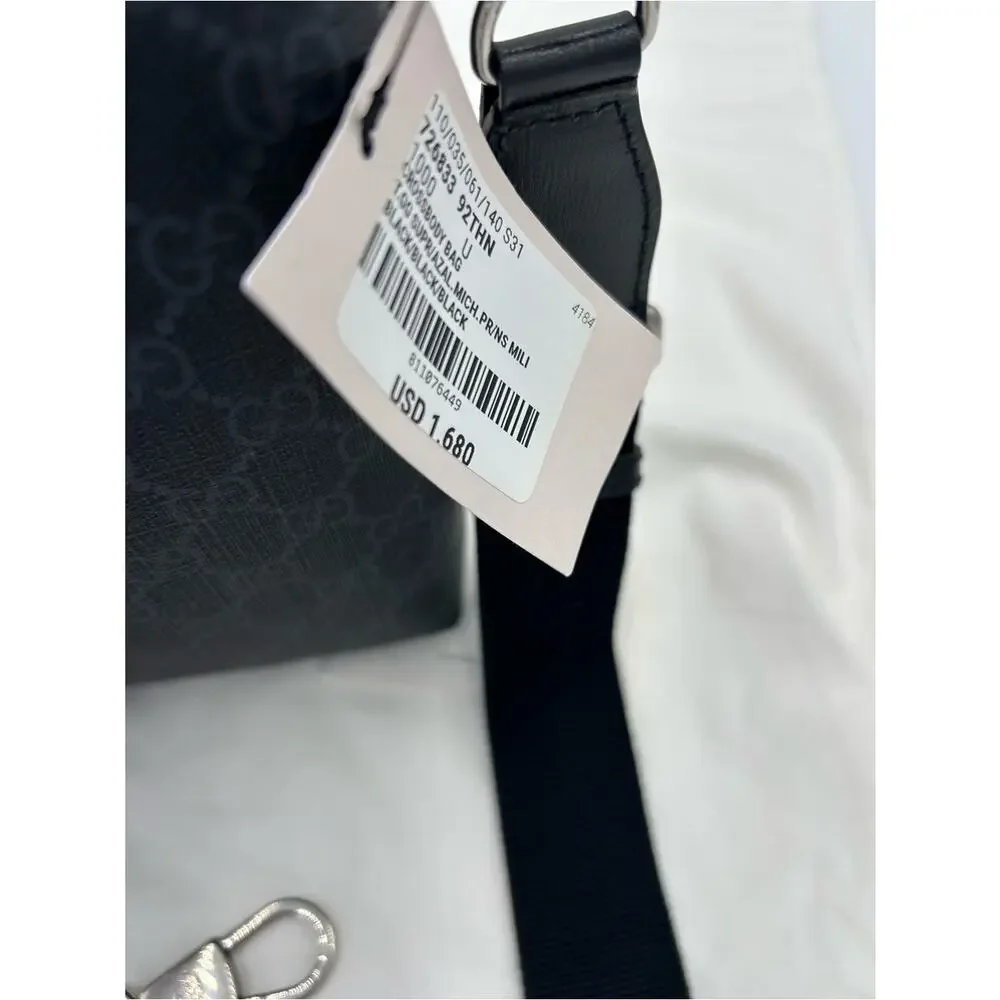 Gucci Black GG Monogram Messenger Crossbody Bag detachable strap made in Italy